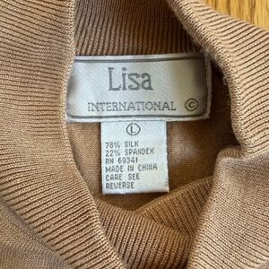 Lisa International Women’s Beige Sweater Turtleneck Long Sleeve. Size: Large